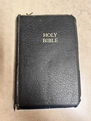 Vintage  1970’s Holy Bible KJV Consolidated Publishing Company Black Zip Cover • $12