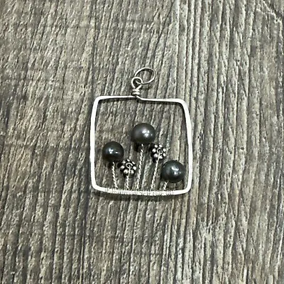 Sterling Silver 925 Garden Pendant With Gray Freshwater Pearls • $9.99