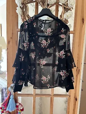 Zara Ladies Floral Blouse Shirt Top Black Size Small Beautiful  • £0.99