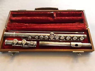 Vintage  Artley  Flute  With Original Hard Case  Serial #930 Made In The USA • $37.99