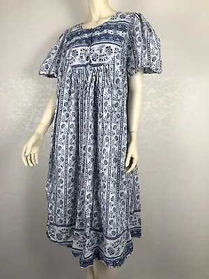 VTG Sita Midi Dress Womens Large Blue White Floral Short Sleeve Cottagecore Mumu • $36