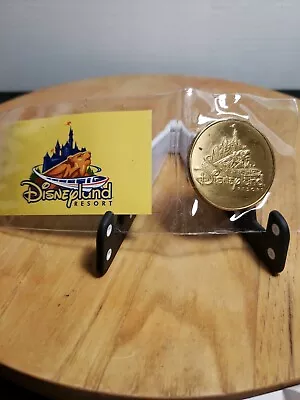 Nice Vintage Disneyland Resort Commemorative Coin  • $25.99