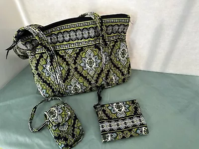 Vera Bradley Green & Blue Cambridge Shoulder Bag With Cell Phone And Coin Purse  • $21.99