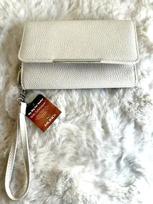 Mundi Wristlet Wallet With Safekeeper My Big Fat Pebbled Leather • $19.90