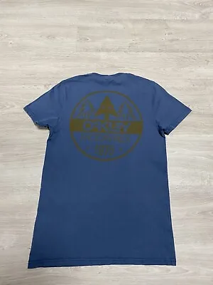 Vintage OAKLEY Factory Pilot T-shirt Big Logo Sz S • $50