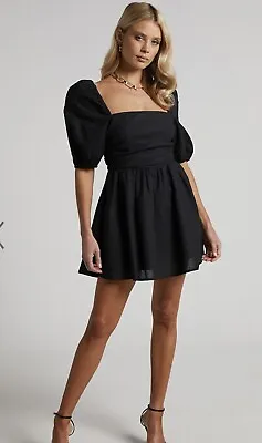 $20 • Buy Forever New Black Dress 8