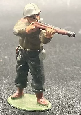 Vintage WW2 Soldier Britain Ltd. Made In England My7E.13 • $7