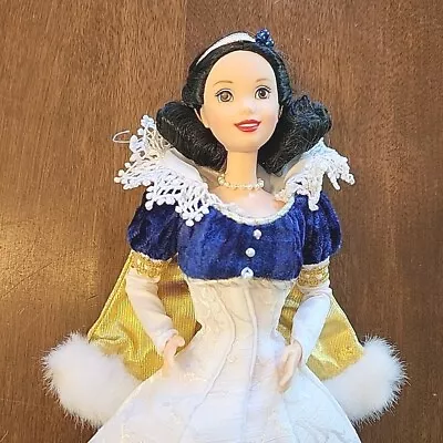 Snow White Barbie Doll # 19898 Disney Holiday Princess 1998 VINTAGE • $18.99