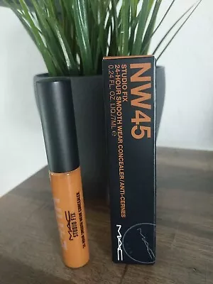 MAC NW45 Medium Auburn Studio Fix 24-Hour Smooth Wear Concealer 0.24FL OZ • $17