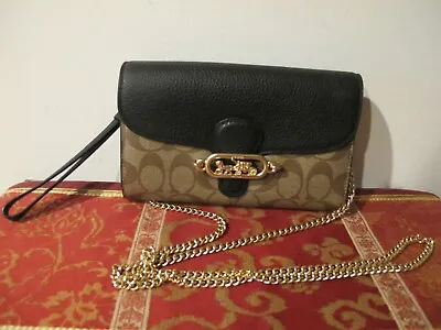 Coach Womens Khaki Black Chain Crossbody Signature Canvas Purse Bag Clutch 88101 • $270.13