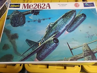 1/32 Scale HASEGAWA Model MESSERSCHMITT Me262A Kit #JS-079:600 • $42.24