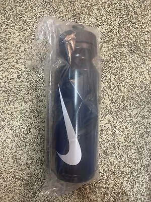 $10 • Buy Nike BlackWater Bottle 32oz New In Plastic