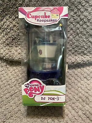 My Little Pony Cupcake Keepsakes DJ Pon-3 Figure! • $14.99