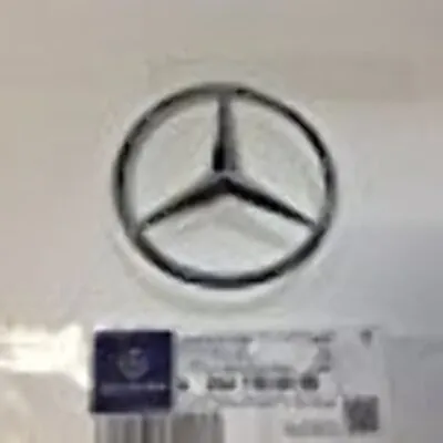 Mercedes-benz 2027580058 Genuine Oem Emblem • $21.39