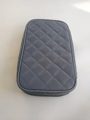 NEW Gray Quilted Travel Case Jewelry Storage Organizer Bag Pouch Purse 9x5.5x1.5 • $14.75