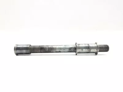 Front Wheel Axle 2002 Kawasaki Vulcan 1500 VN1500P Mean Streak 2952A • $19.95