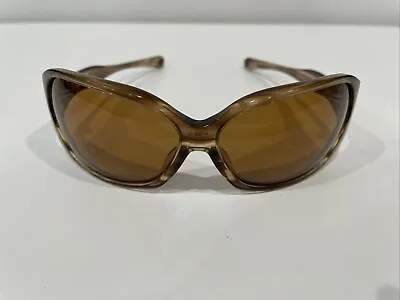 Oakley Betray Womens Sunglasses 05-895 Cork Bronze Lens • $69.97