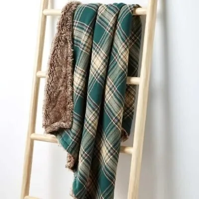 Martha Stewart Collection 50 X 60 Flannel Faux Fur Green Throw • $45