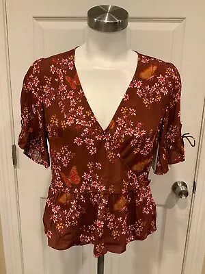 Madewell Maroon Shirt W/ Floral & Butterfly Print & Front Wrap Size 00 • $20.25