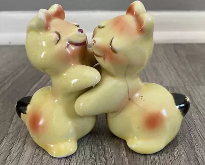 Vintage 1950's Van Tellingen Bunny Rabbit Hug Yellow Salt And Pepper Shakers • $9