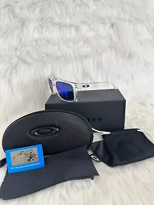 Oakley Sunglasses Men • $50