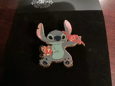 Disney Auctions Stitch Puppet Pals LE 250 Pin • $0.99