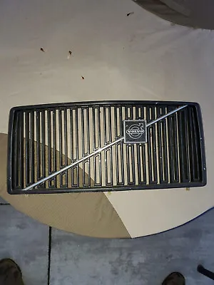 Volvo 240 Turbo Grill - Black • $75