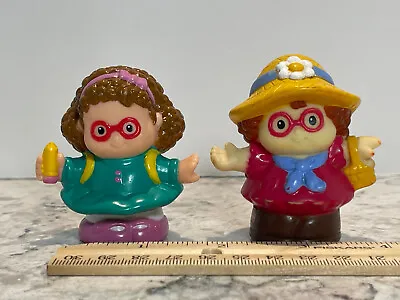 2001 Little People Maggies School Girl Back Pack /Picnic Basket Hat Red Glasses • $7