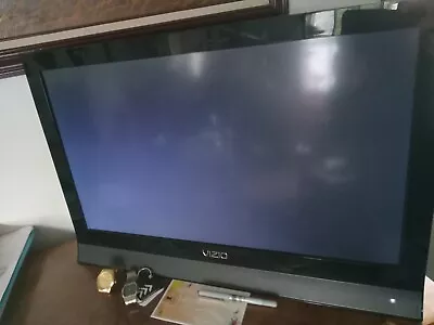 Vizio 26in Tv Model No M260VA • $48