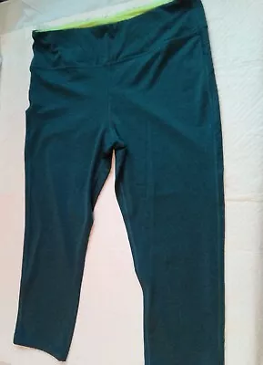 Marika Ladies Workout Capris Size Medium • $13