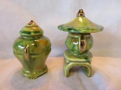 Vintage Asian Lantern Gold Trim & Majolica Style Glaze Salt & Pepper Shakers • $7.50