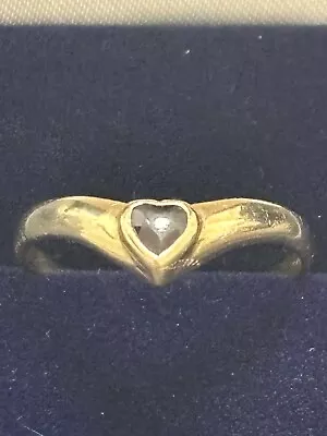 Antique 9k Yellow Gold Herringbone Ring With Heart Shape Garnet • £38