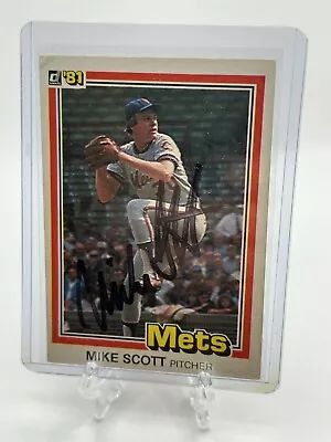 Mike Scott Autographed Baseball Card (New York Mets) 1981 Donruss #37 • $9.99