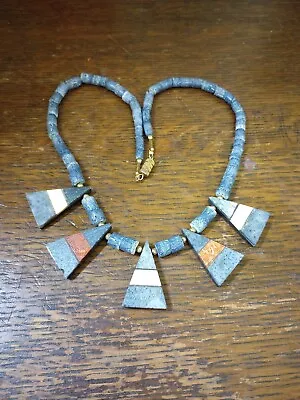 Vtg Heishi Tribal Southwestern Spiny Oyster Coral Inlaid Spike Bib Necklace 16  • $41.39