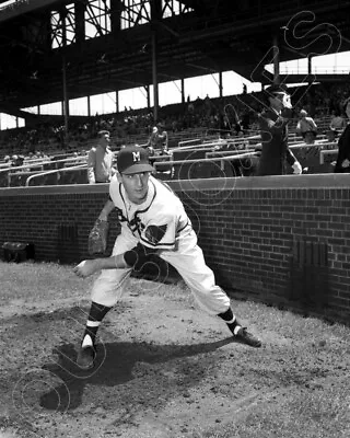 Warren Spahn Photo 8X10 Milwaukee Braves 1954 • $7.95