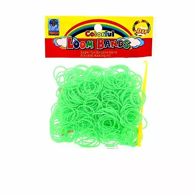 Zac's Alter Ego® Pack Of 600 Loom Bands Complete With S-Clips & Loom Stick • £6.69