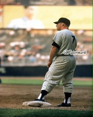 MLB New York Yankees Mickey Mantle 1st Base Color 8 X 10 Photo Picture  • $5.99