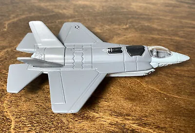 Maisto Diecast US Marines F-35 Joint Strike Fighter Military Jet With Stand • $12.99