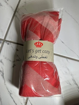 $10.99 • Buy Royal Jordanian Airline Blanket NEW With Tags. Red.