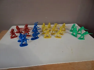 Vintage Lot Of 22 STRACO Cowboy & Indians Small Plastic Toy Figures~1986 • $11.99