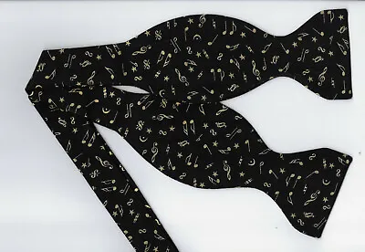 Music Bow Tie / Mini Metallic Gold Musical Notes On Black / Self-tie Bow Tie • $14.99