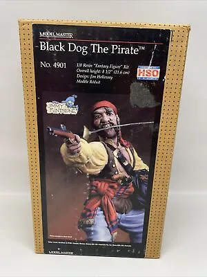 TESTORS MODEL MASTER BLACK DOG The PIRATE RESIN MODEL KIT #4901 8 1/2  TALL • $18.95