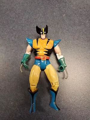 X-Men Wolverine 2nd Edition Tiger Stripe Spring Out Claws ToyBiz Loose Complete • $8.50