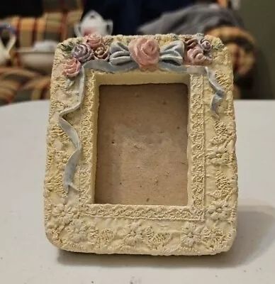 Resin Freestanding Photo Off White Frame-Pink Roses And Light Blue Ribbon 4 X3  • $9.60