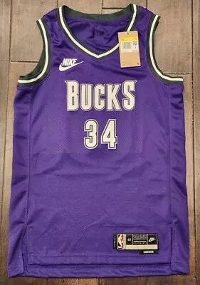 Nike Giannis  Antetokounmpo  Milwaukee Bucks Classic Jersey 40 Small • $50.40