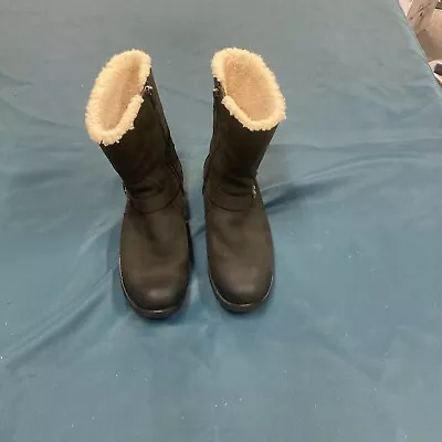 Ugg Boots  • $25