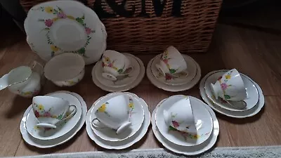 Vintage Collingwood China Hand Painted Tea Set • £26.99