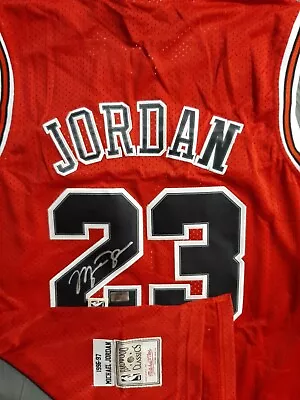 *michael Jordan #23 Chicago Bulls Signed Red Home Jersey Hologram Authenticated* • $500