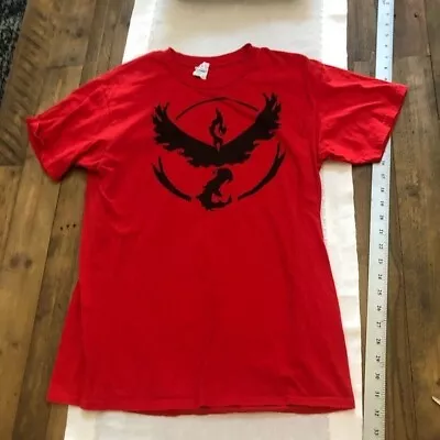 Pre-owned Pokémon Go Team Valor Logo S/S Tee In Red. Men’s Large. • $15