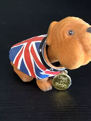 Union Jack Nodding Head Bulldog. Ref:SC • £10